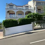 Kati Apartman