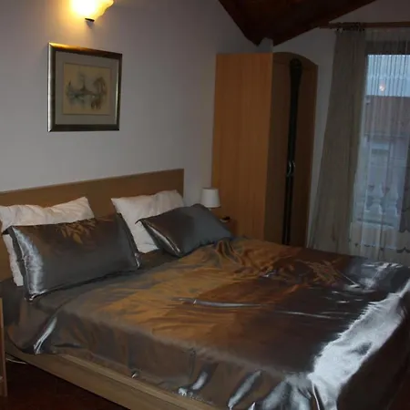 Kati Apartment *